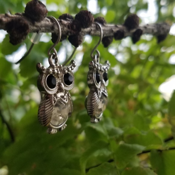 Sparkly owl earrings - Picture 2 of 4